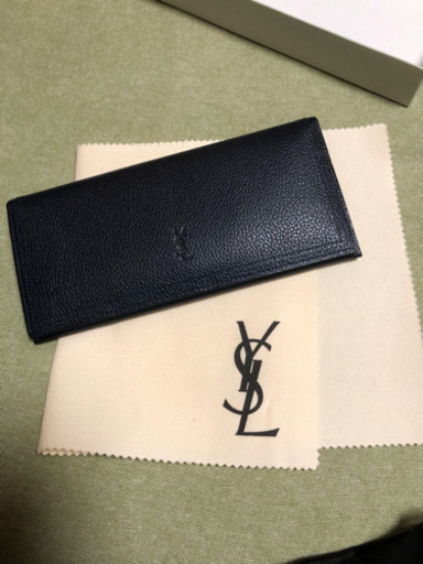 イブサンローラン 長財布