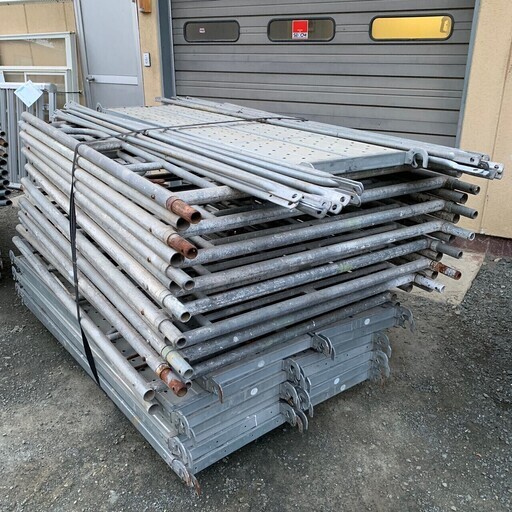 足場　板　枠組　建材　単管　5列3段　その他付属品有り　G88