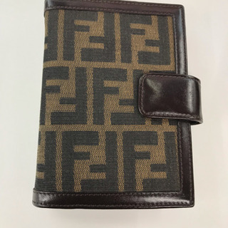 Fendi 「フェンディ」手帳カバー 本物