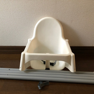 （取引中）IKEA白いハイチェア