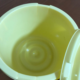 味噌だる2リットル100円でお譲りします。