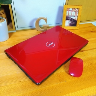 超可愛いルビーレッドのDell♪　corei3大容量500Gで高性能★　最新Windows10！　薄型タイプのノートパソコン☆　　綺麗で可愛い光沢赤☆　高速PC★　高性能　DVDドライブ　メモリ4G　テンキー＆Webカメラ付き　Dell　デル　Inspiron　大画面　最新Windows10　64Bit　　高級感　15.6インチ　マウス付き 　ノートパソコン　無線LAN　Wi-Fi対応　DDVドライブ