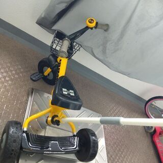 三輪車の画像