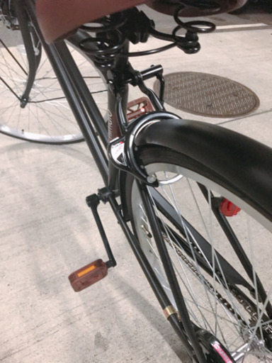 新品、美品 カゴ付自転車