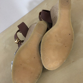 Cervera サンダル サイズ US 6/ Euro 35の画像