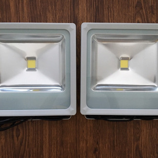 【新品】LED投光器 50W 薄型 