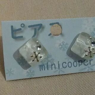 ハンドメイド⭐タイルのピアスの画像