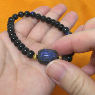 【新品】ブラックラブラドライト マニ車ブレスレットの画像