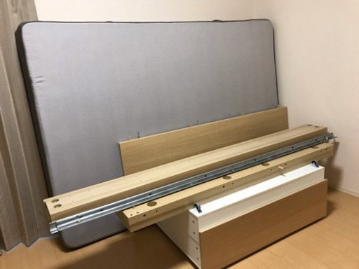 【商談中】IKEA ダブルベッド MALM マルム(マットレス込)