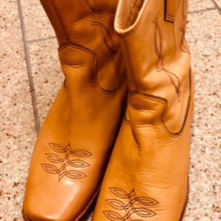 レディースブーツ ライトブラウン 23.5cmの画像