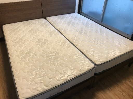 ポケットコイル シングルマットレス (ほぼ新品）2つ