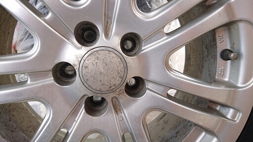 ホイール付き スタットレスタイヤ ４本　215/55/Ｒ16　97ＨＸＬ　スタッドレス