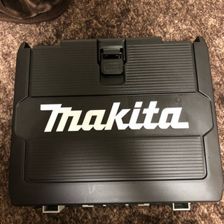 本日取引可能な方限定価格！マキタインパクトドライバー18vの画像