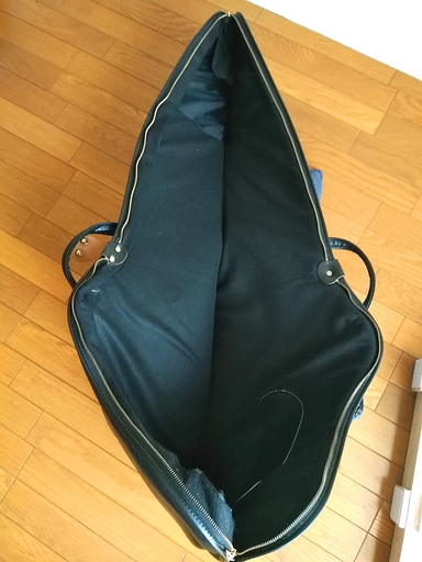 Gibson FireBird用GIG Bagギターケース (RAM) 園田のアクセサリーの中古あげます・譲ります｜ジモティーで不用品の処分