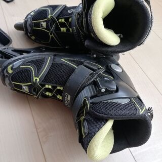 FILA　ジュニアインラインスケート　中古の画像