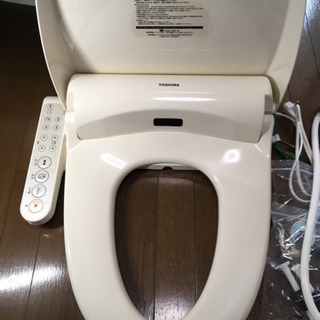 [美品] 東芝 SCS-T160  ウォシュレット便座