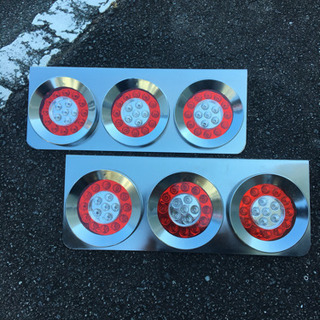 10㌧に使用してたLED丸テール🚚
