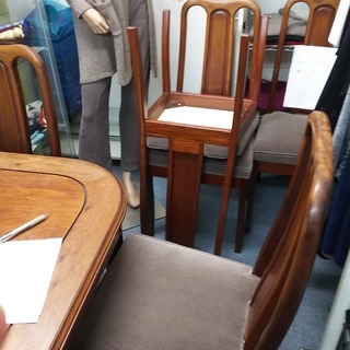 食卓テーブル用いす1脚の画像