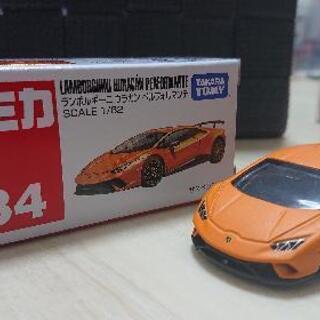 トミカ ランボルギーニ ウラカン ペルフォルマンテ