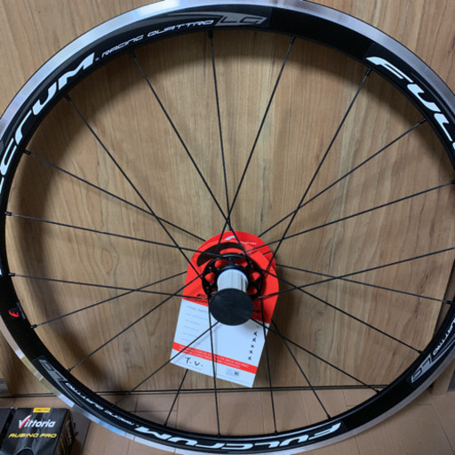 新品 レーシングクアトロLG