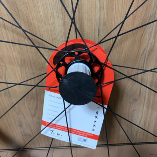 新品 レーシングクアトロLG