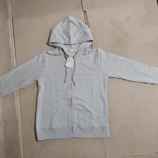 半袖パーカー絵柄入り　長袖、　7分袖、　三着の画像