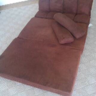 代理出品折り畳み式ソファーの画像