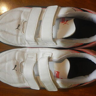 PUMA プーマ サッカーシューズ スパイク ２２cmの画像