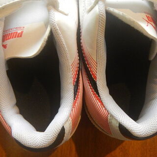 PUMA プーマ サッカーシューズ スパイク ２２cmの画像