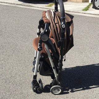 A型ベビーカーの画像