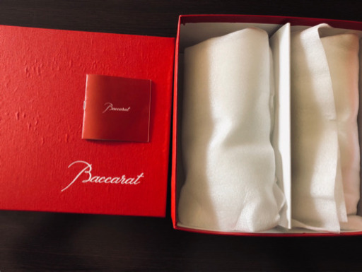 バカラの新品グラスです。