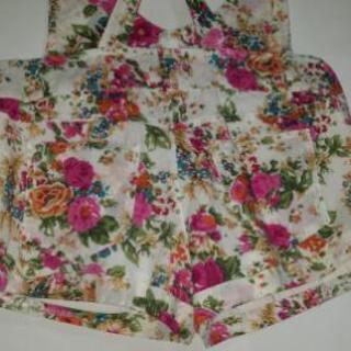 花柄🌼　サロペットの画像