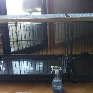 犬ゲージ美品(二個連結タイプ、車輪つき)