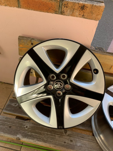 プリウス平成28年 純正アルミ