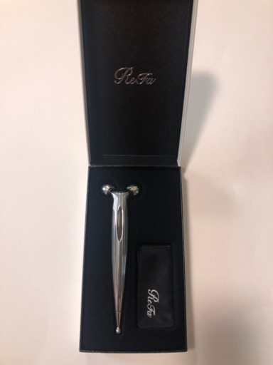 正規品 ほぼ未使用 リファエスカラットレイ ReFa 美顔ローラー