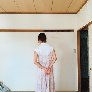 花柄 ワンピース キャミワンピース 夏服 赤 レース アース earth music & ecology の画像