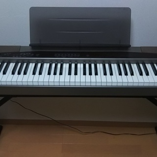 電子ピアノカシオ　Privia（プリヴィア）  PX-100