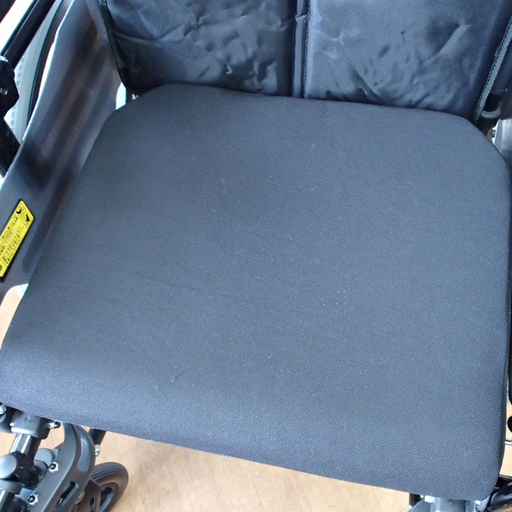 ♪MIKI 大きめ 車椅子 KJP-4B 耐130kg ビッグサイズ車イス 札幌♪