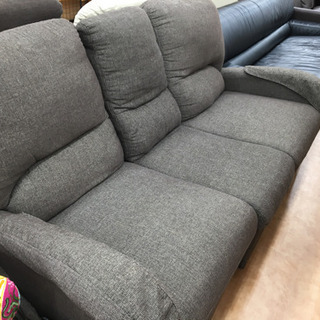 トレファク摂津店 店頭限定】 ニトリの3人掛け電動リクライニング
