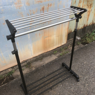 ◆激安価格◆ シングル ハンガー 洗濯 衣類 掛けの画像