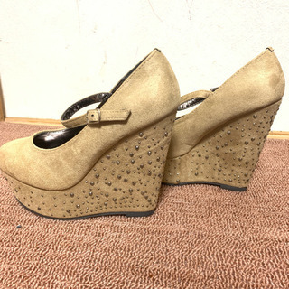 新品未使用 パンプスお譲り致します(*´ω`*)