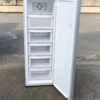 【Haier】電気冷凍庫/161L/☆2016年製の画像