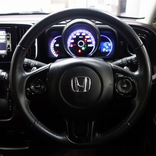 ★他社ローンNGでも、、、ミツクニがある！！　★自社ローン専門中古車販売店！！　ホンダ Ｎ－ＯＮＥ プレミアム　ツアラー　Ｌパッケージの画像