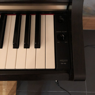 ヤマハ 電子ピアノ YDP-162Rの画像