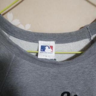 ヤンキース Yankees トレーナー Lサイズの画像