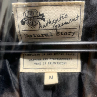 グレー コートの画像