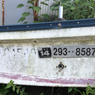 船(エンジン無し)の画像