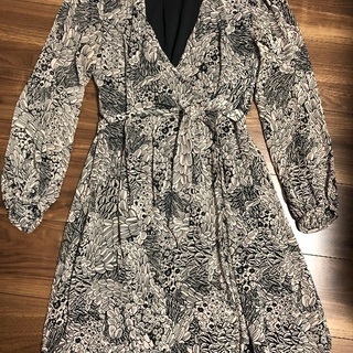 ZARA ラップワンピース