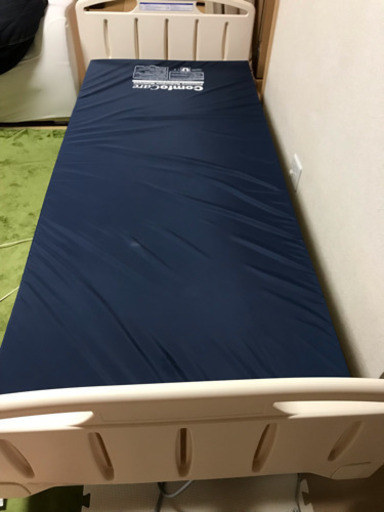 【高さ調整可能】シーホネンス 介護用ベッド