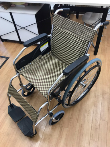 【新品同様】車椅子